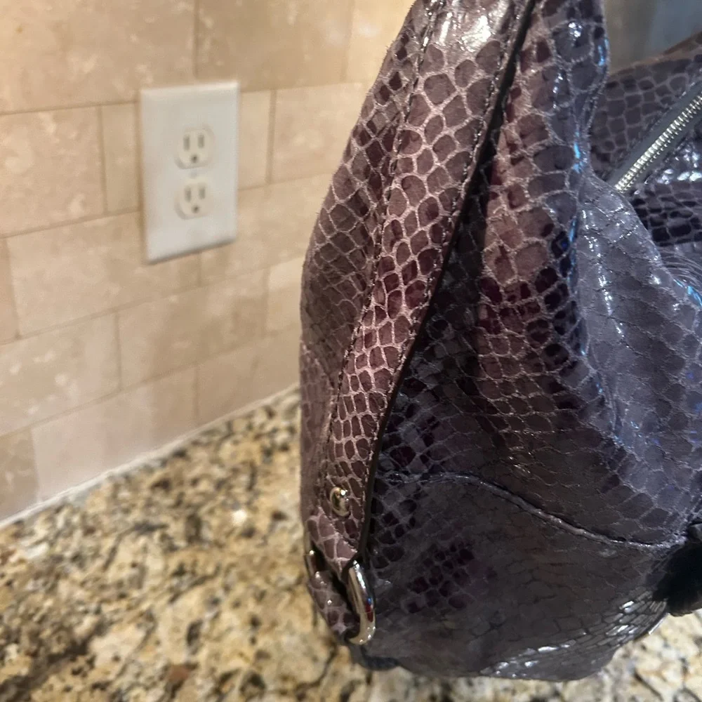 MICHAEL Michael Kors FULTON HOBO SHOULDER BAG GRAY EMBOSSED LEATHER SILVER - Picture 5 of 8